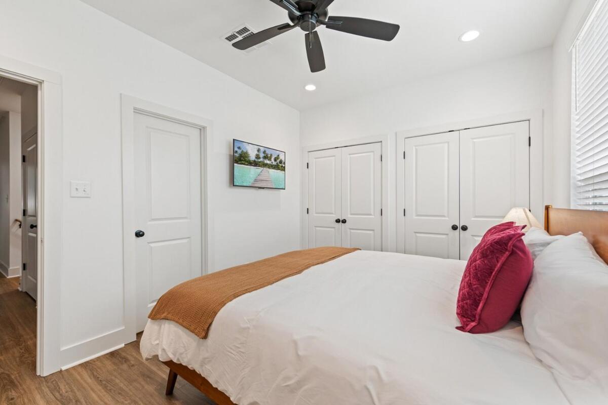 New Thibodeaux House Cajun Luxury 65 Tv Fast Wifi Apartment Lafayette Bagian luar foto