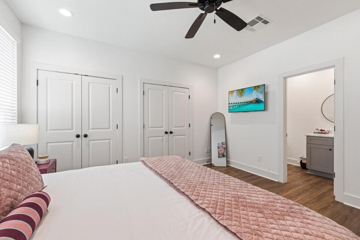 New Thibodeaux House Cajun Luxury 65 Tv Fast Wifi Apartment Lafayette Bagian luar foto