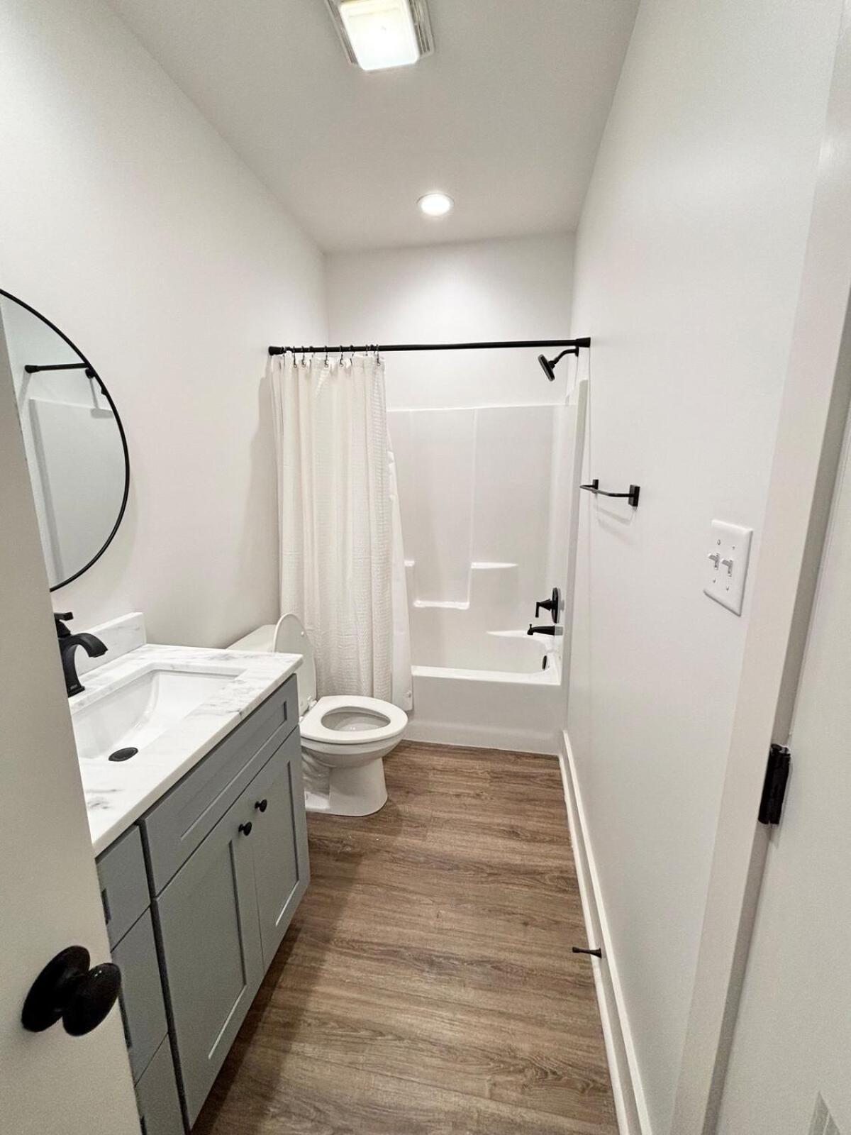 New Thibodeaux House Cajun Luxury 65 Tv Fast Wifi Apartment Lafayette Bagian luar foto